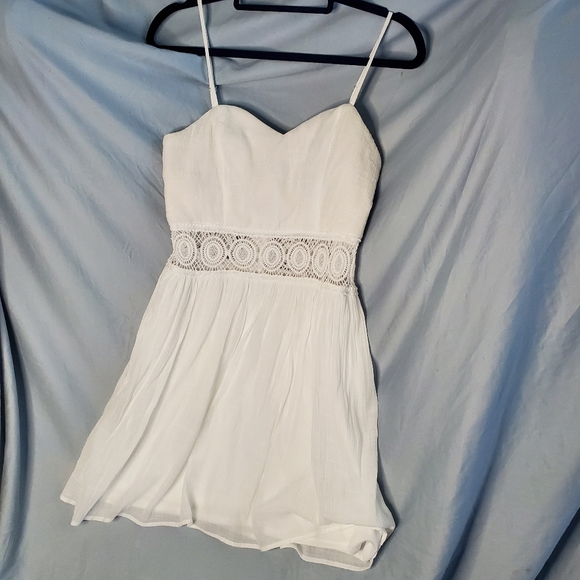 221- Iz Buyer Juniors' white sz 13 dress. straps see through lace under bodice - Picture 2 of 16
